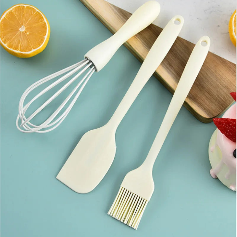 3 pieces baking set Food grade silicone heat resistant cream scraper egg beater Grease brush kitchen tool cake baking tools